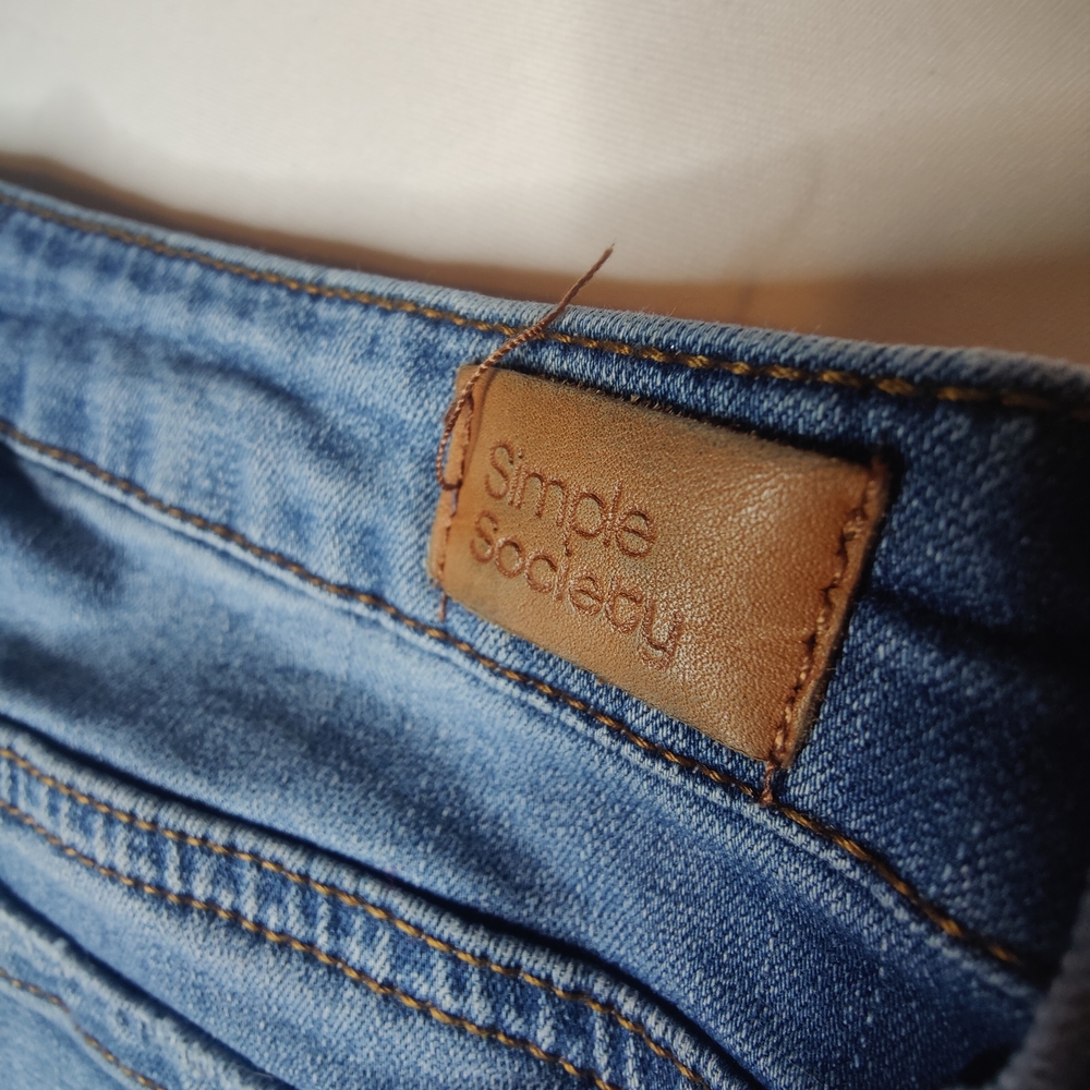 Simple Society Women's High-Rise Button-Fly Jeans — Classic Blue - Picture 2 of 9